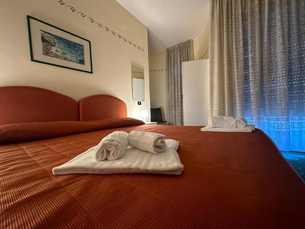 Hotel Atena Cirò Marina Zewnętrze zdjęcie