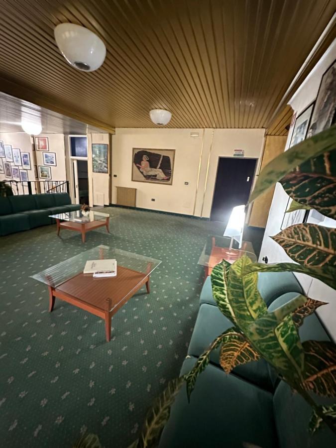 Hotel Atena Cirò Marina Zewnętrze zdjęcie
